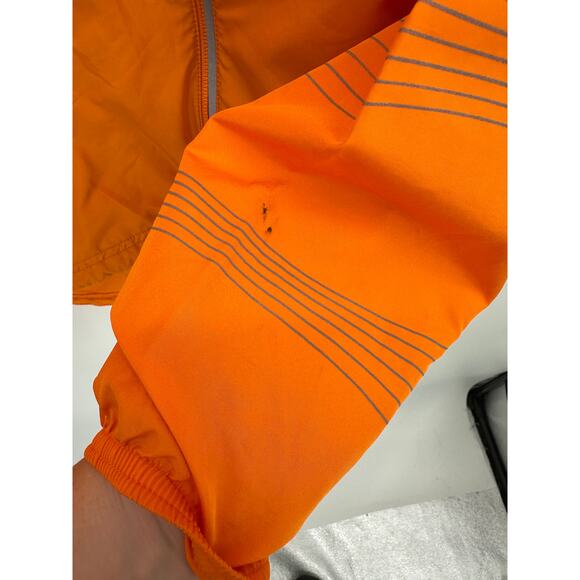 Sugoi Mens Orange Zap Jacket Size M Cycling Windbreaker Outdoors Rain Repellent - Picture 7 of 11
